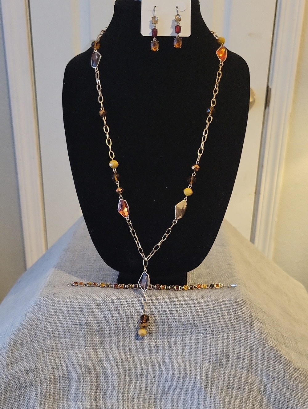 Ashley Cooper Long Statement Necklace With Matching Earrings And Bracelet